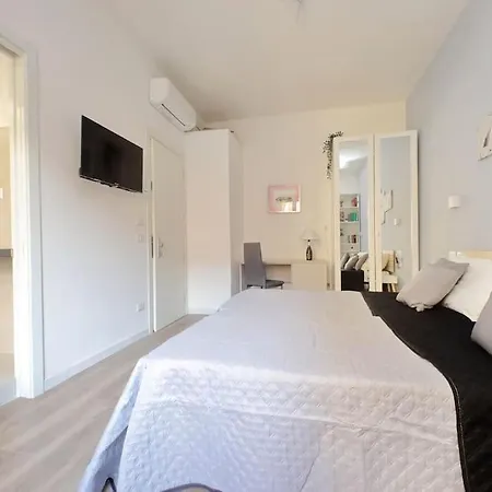 Leto Apartment Rome